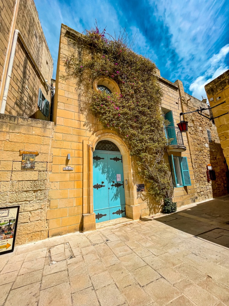 Разходка из Мдина - "тихият град" на Малта - забележителности и ресторанти