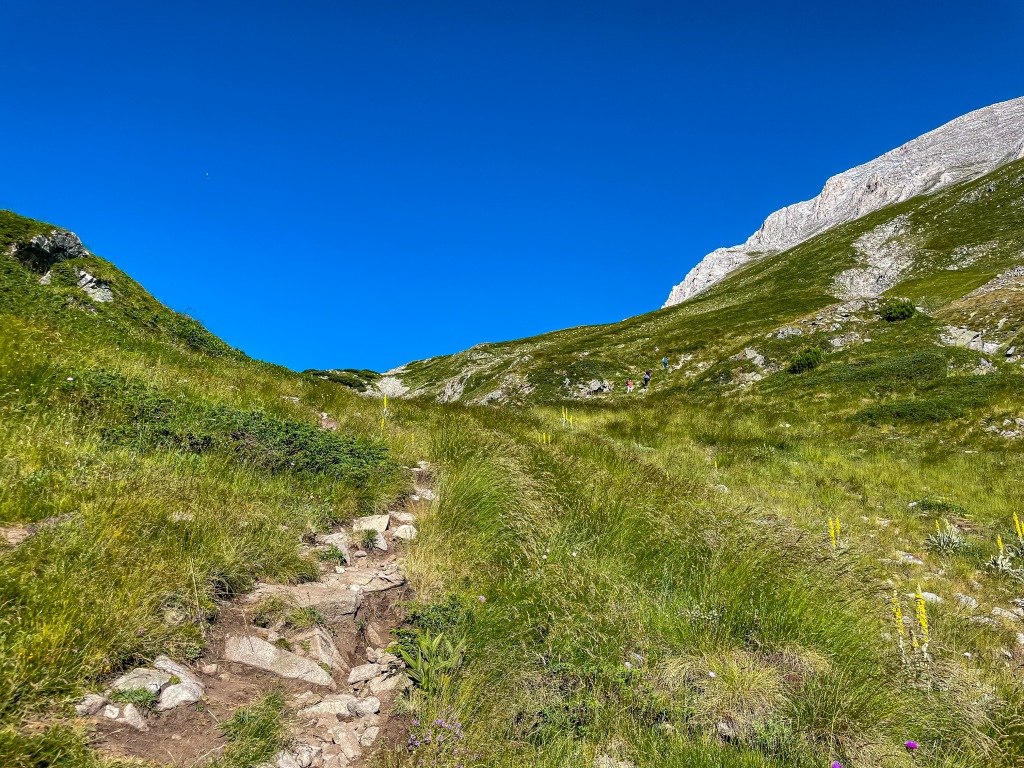 Хижа Вихрен - връх Вихрен - класически маршрут - преход